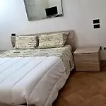 Manzoni House